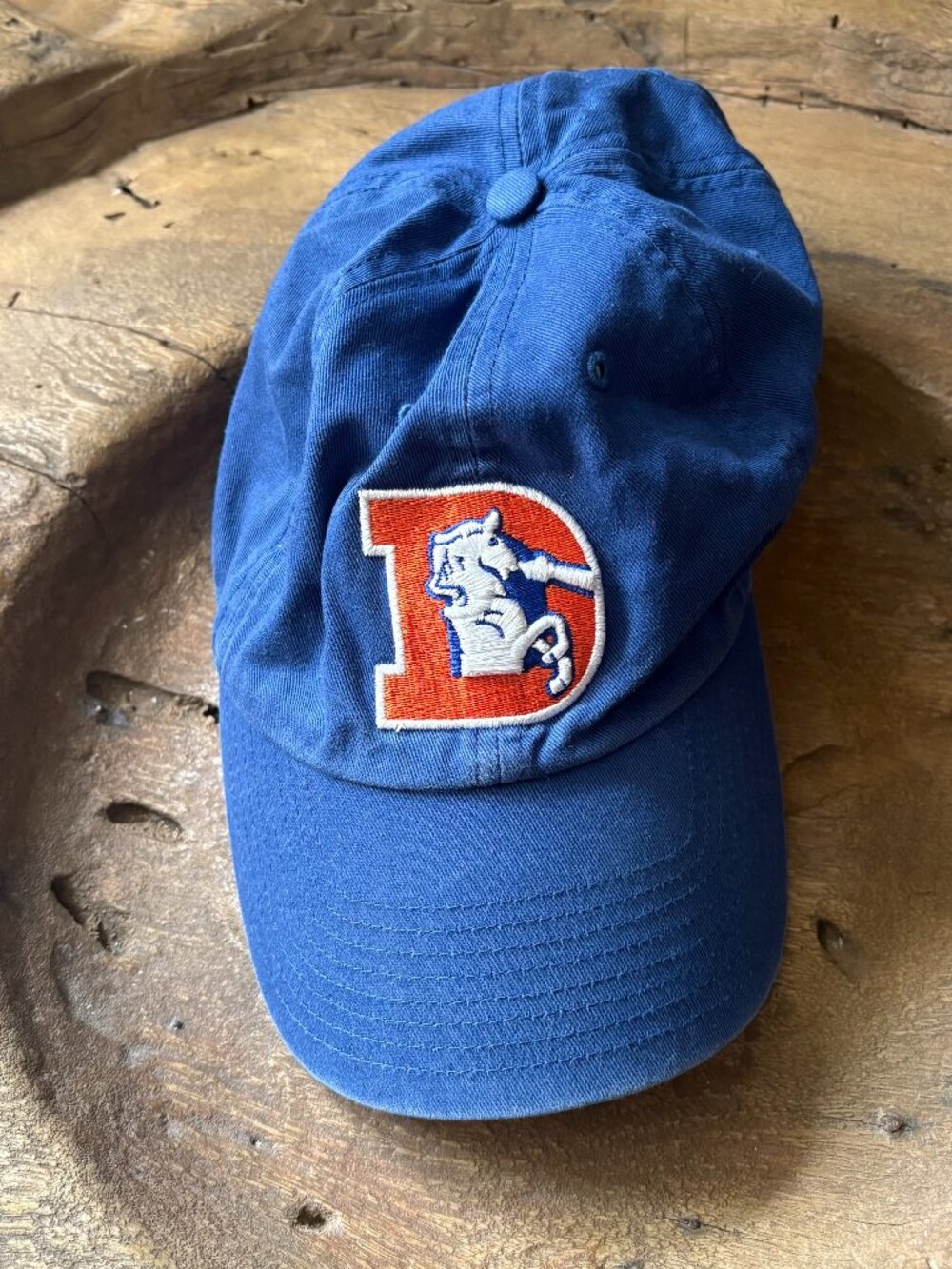 '47 Brand Denver Broncos NFL blue cotton clean up baseball cap one size